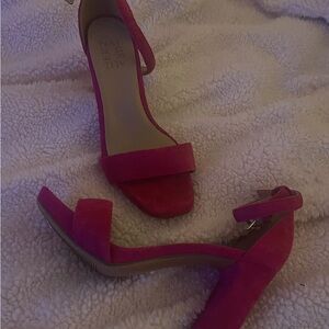 Hot pink heels 6.5